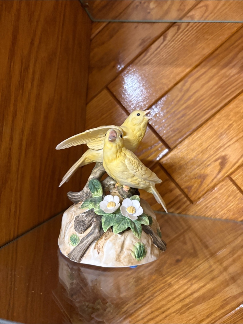 Gorham Yellow Ceramic Pair of Birds on Floral Base Figurine musical
